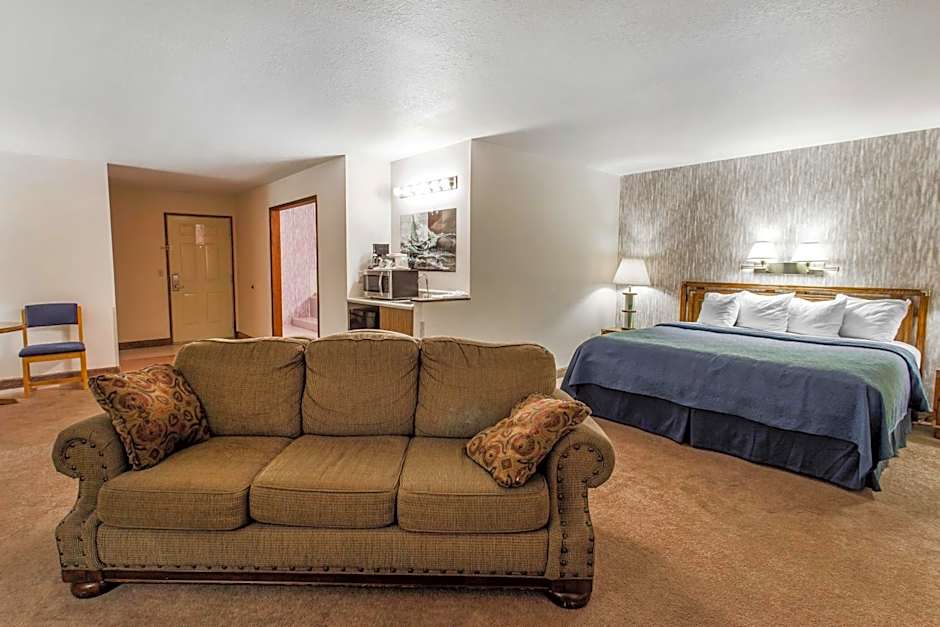 Quality Inn & Suites Goldendale