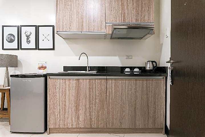 Artemis Place Makati Hotel