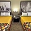 Super 8 by Wyndham Marshall