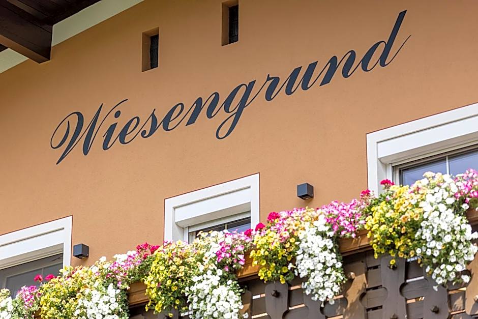 Gästehaus Wiesengrund & Apart Sporer