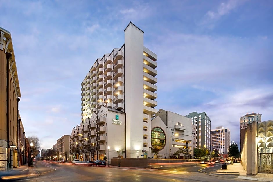 Embassy Suites by Hilton New Orleans