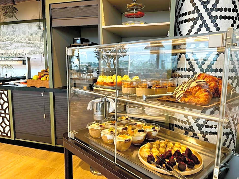 Ribera De Triana Hotel