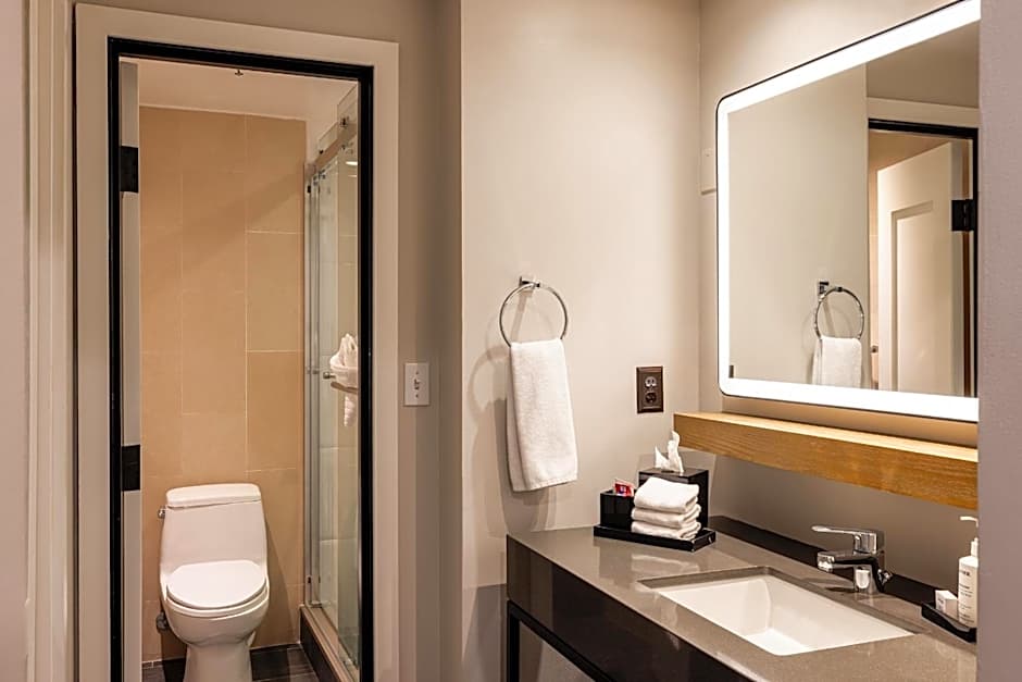 Heathman Hotel