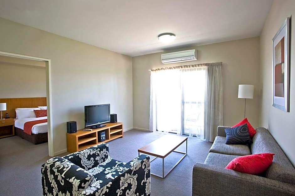 Gladstone Downtown Central Apartment Hotel Official