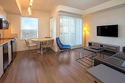 Ramada by Wyndham Fort McMurray