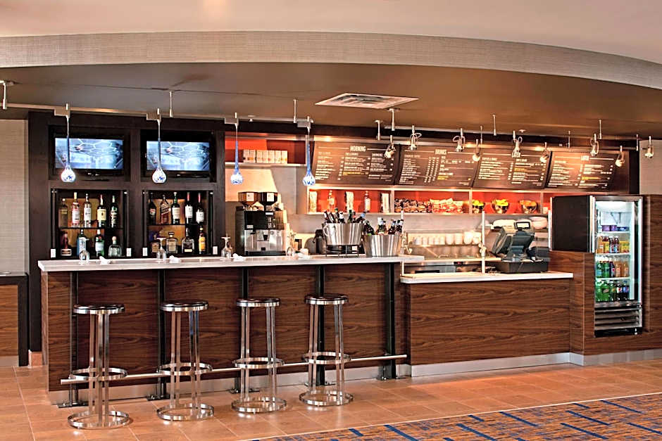 Courtyard by Marriott Hartford Farmington