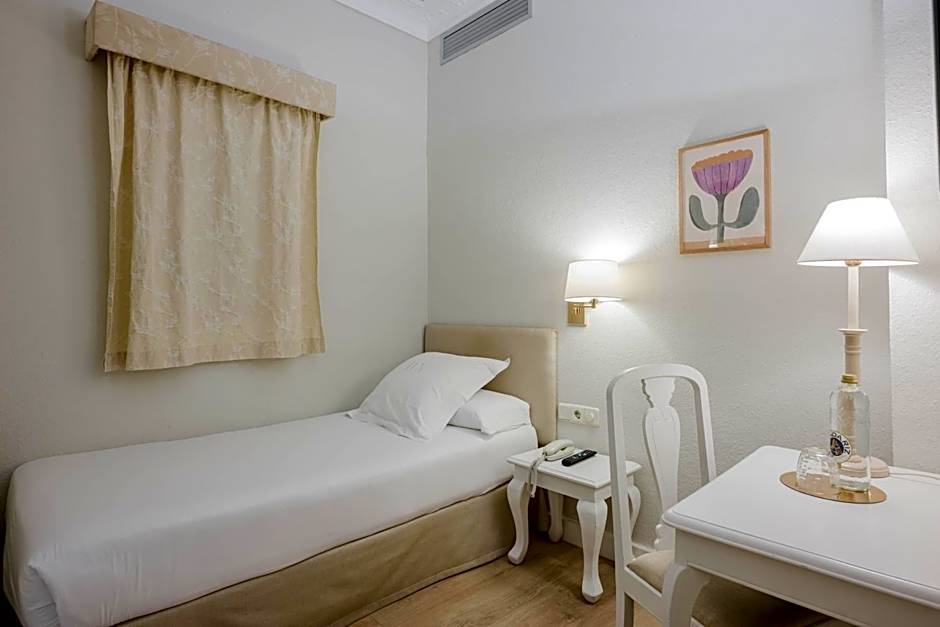 Hotel Niza