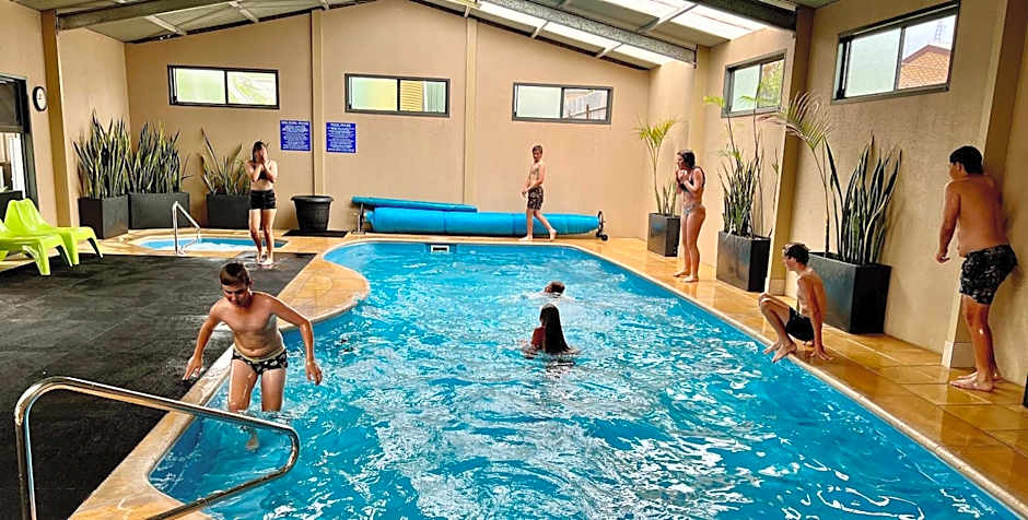 Streaky Bay Motel and Villas