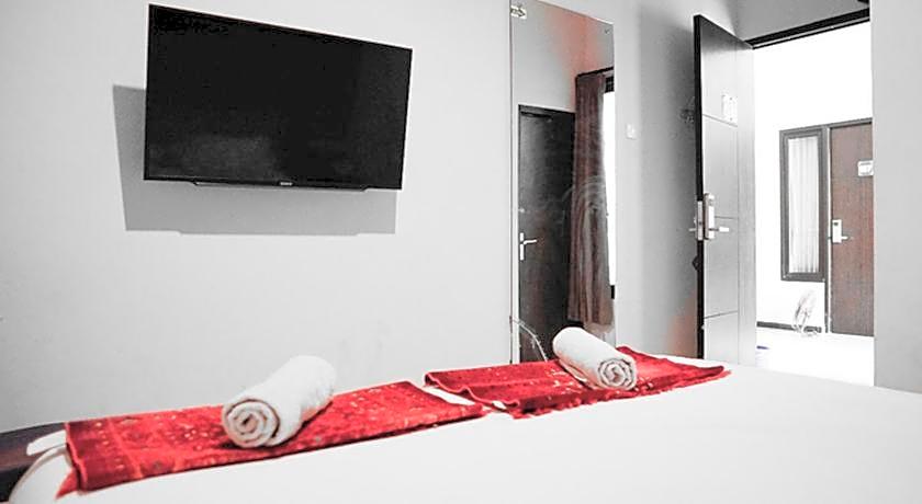 Audah Syariah Residence Mitra RedDoorz