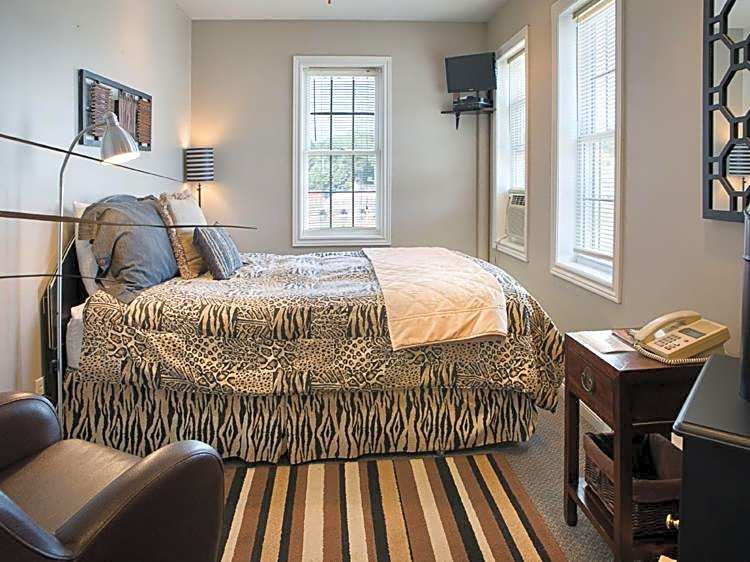 Inn on the Harbour and Telegraph House