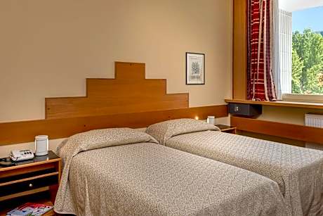 Economy Single Room