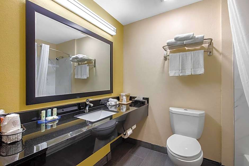 Quality Inn Cadiz