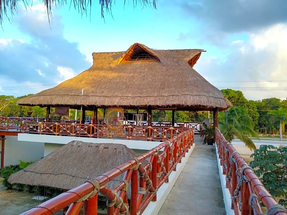 Hacienda Dos Ojos