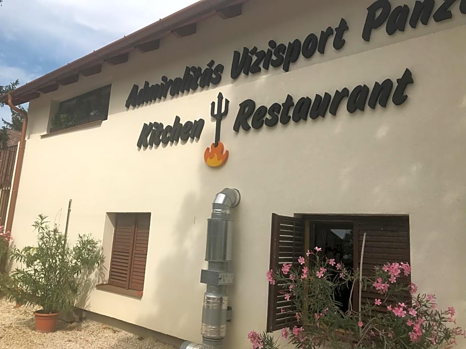 Admiralitás Kitchen and Restaurant