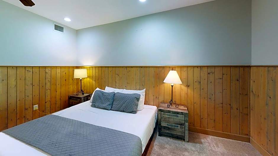 Viewpoint Condominiums