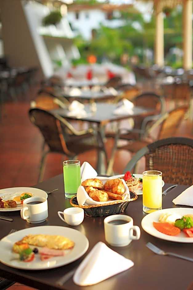 Costa Club Punta Arena