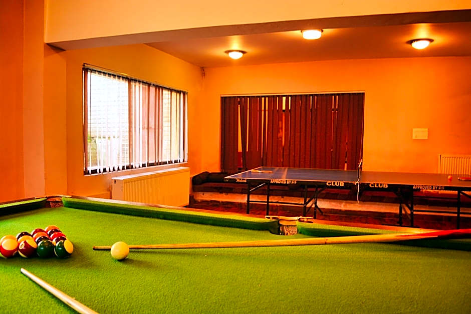 Hotel Pine Spring Gulmarg