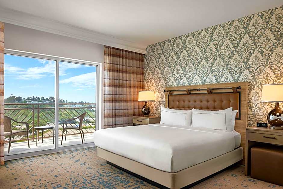 The Cassara Carlsbad, Tapestry Collection by Hilton