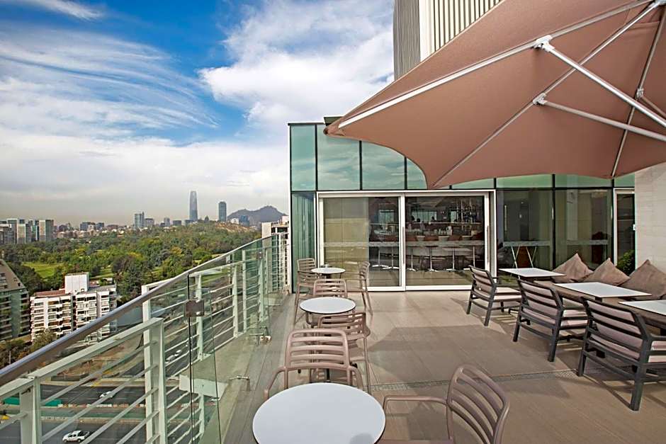 DoubleTree by Hilton Santiago Kennedy