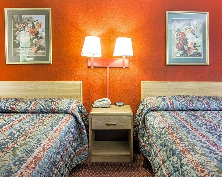 Econo Lodge