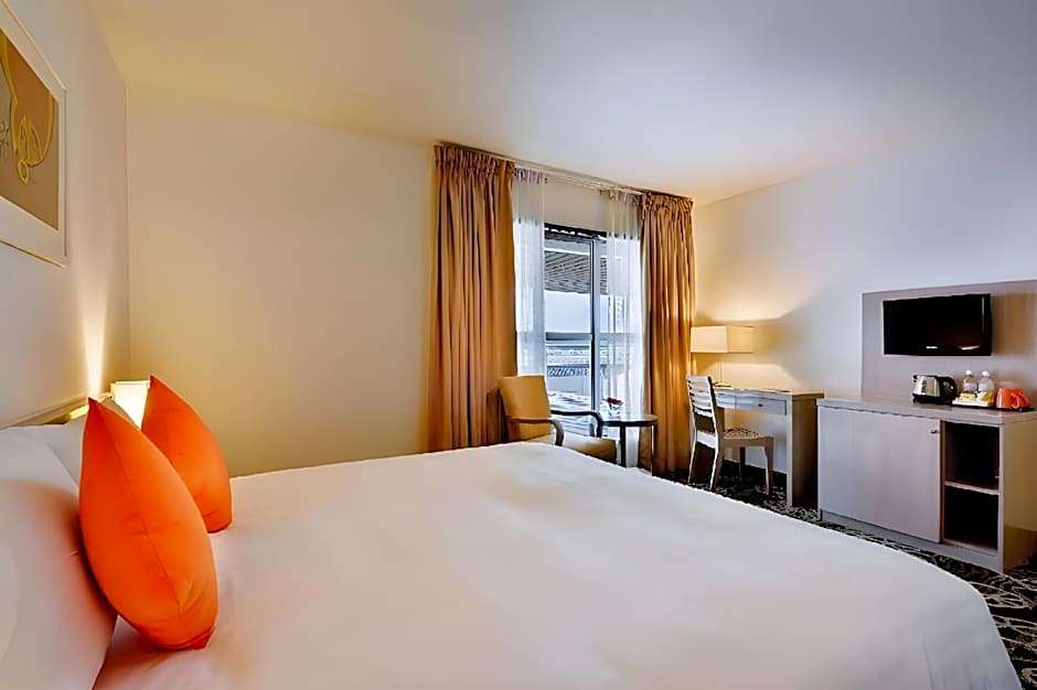 Sama Sama Express KLIA (Airside Transit Hotel)