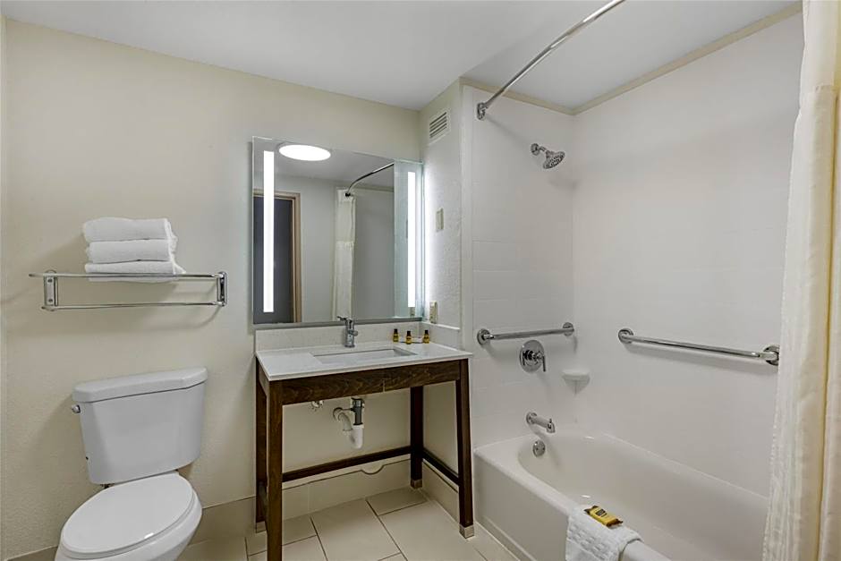 Best Western Plus York Hotel And Conference Center