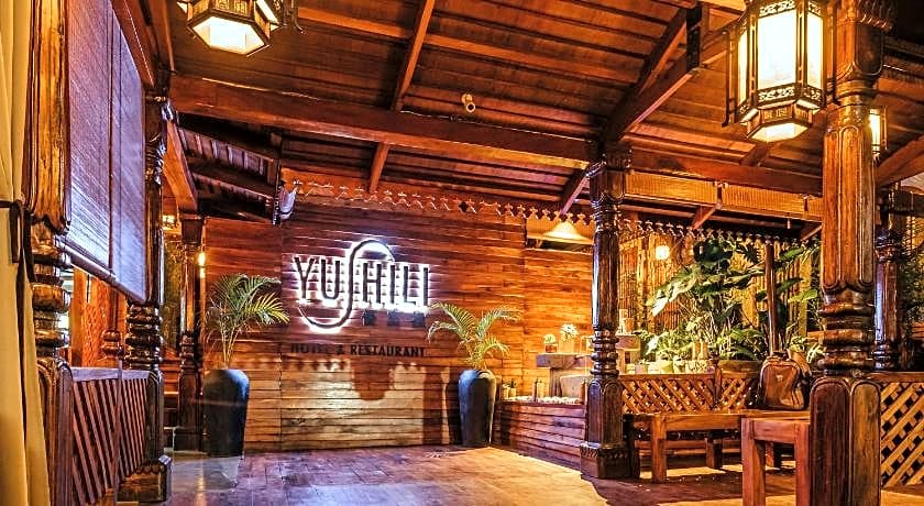 Yushili Hotel & Restaurant