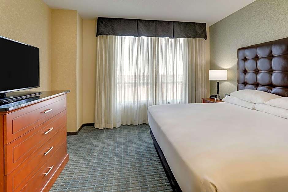 Drury Inn & Suites Phoenix Chandler Fashion Center