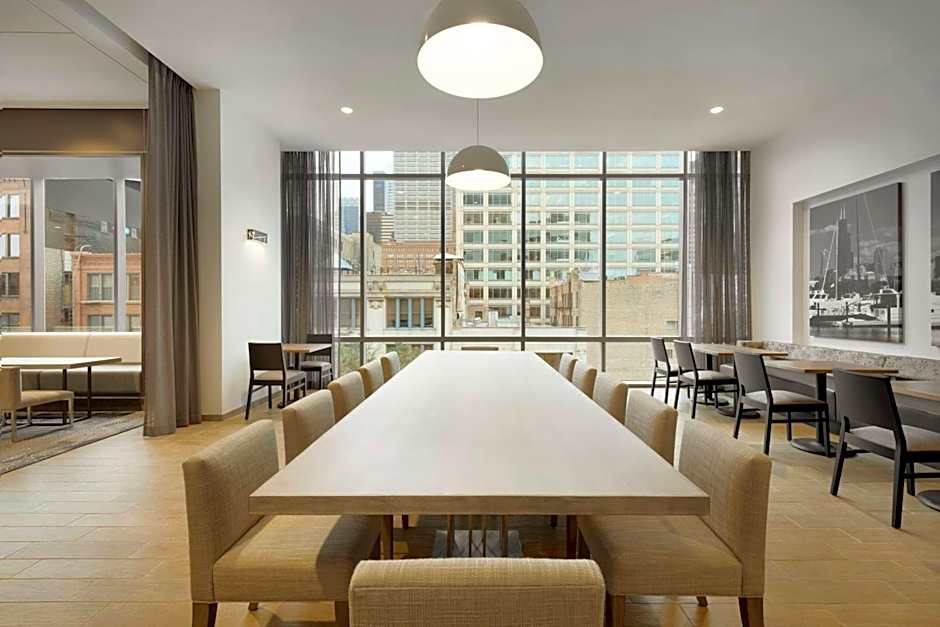 Hampton Inn by Hilton Chicago West Loop Fulton Market Area