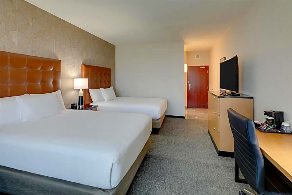 Drury Inn & Suites Dayton North