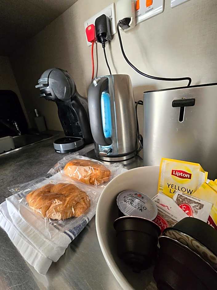 D Townhouse Boutique Suites