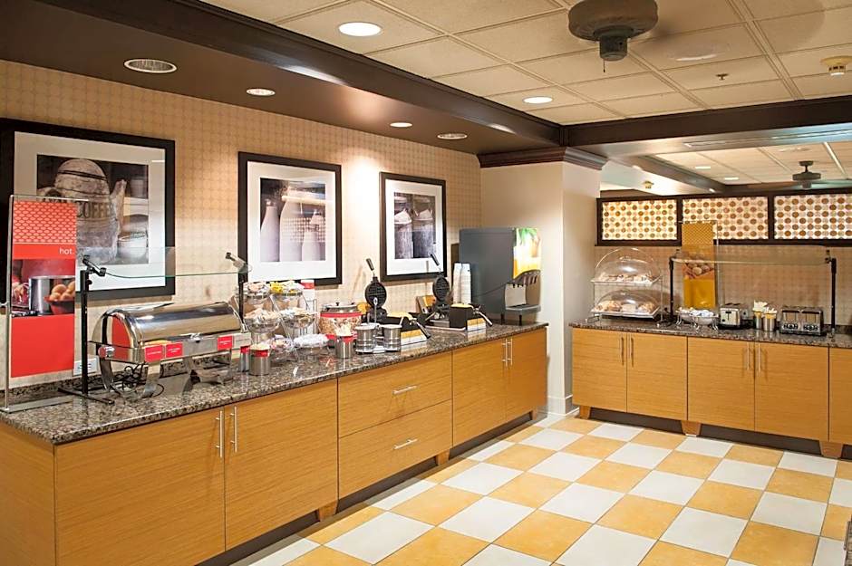 Hampton Inn By Hilton Pensacola-Airport (Cordova Mall Area)