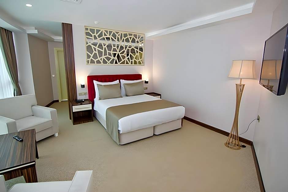 Sky Tower Hotel