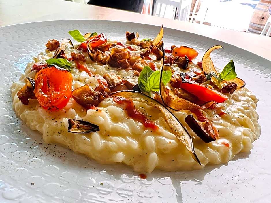 Albergo Carcani by Ketty & Tommy