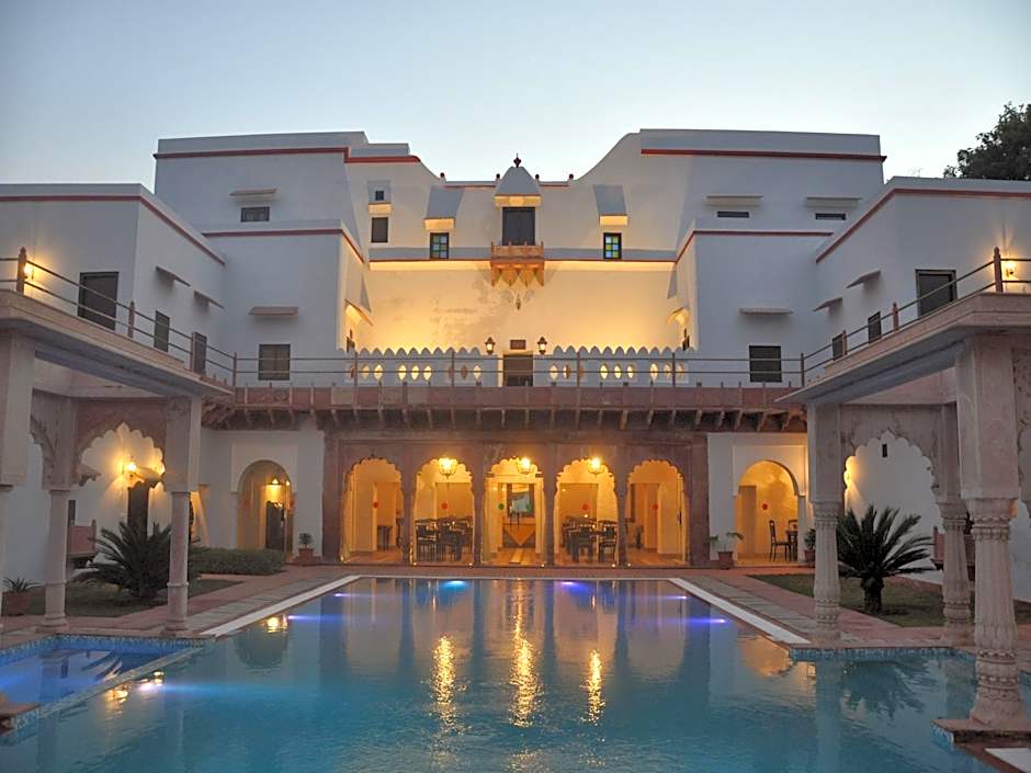 Amritara Chandra Mahal Haveli