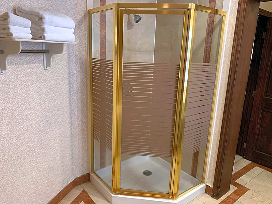 Super 8 by Wyndham Sturbridge