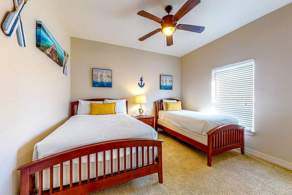 Sea Glass Condominiums #9