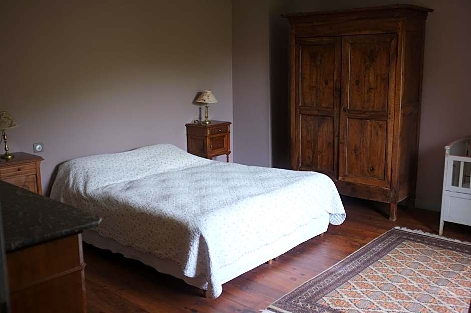 Nabat le Haut, chambre et table d'hotes