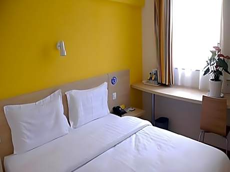 WH - Zizhu 1 Bed Room