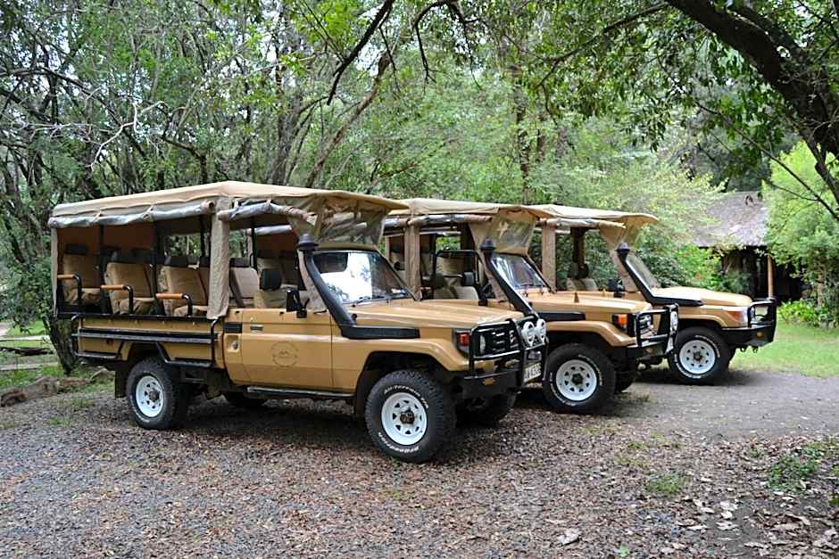 Exploreans Mara River Camp