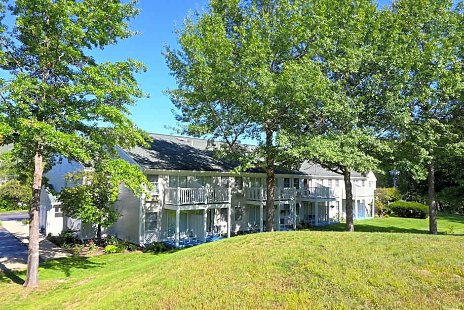The Lodge at Jackson Village