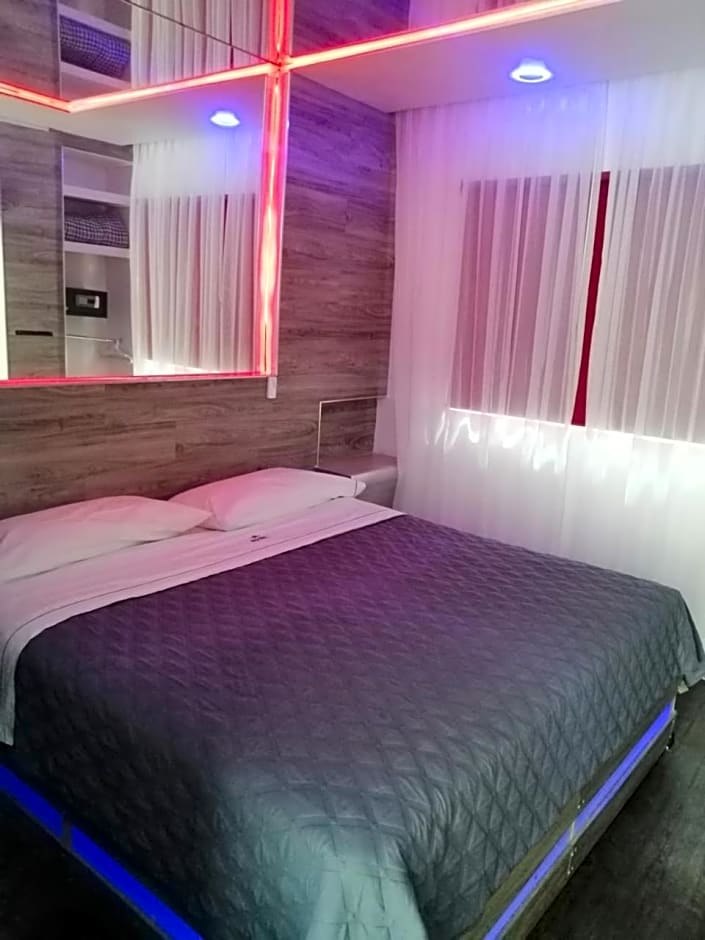 Hotel Muy