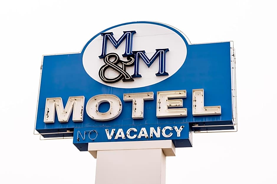 M&M Motel