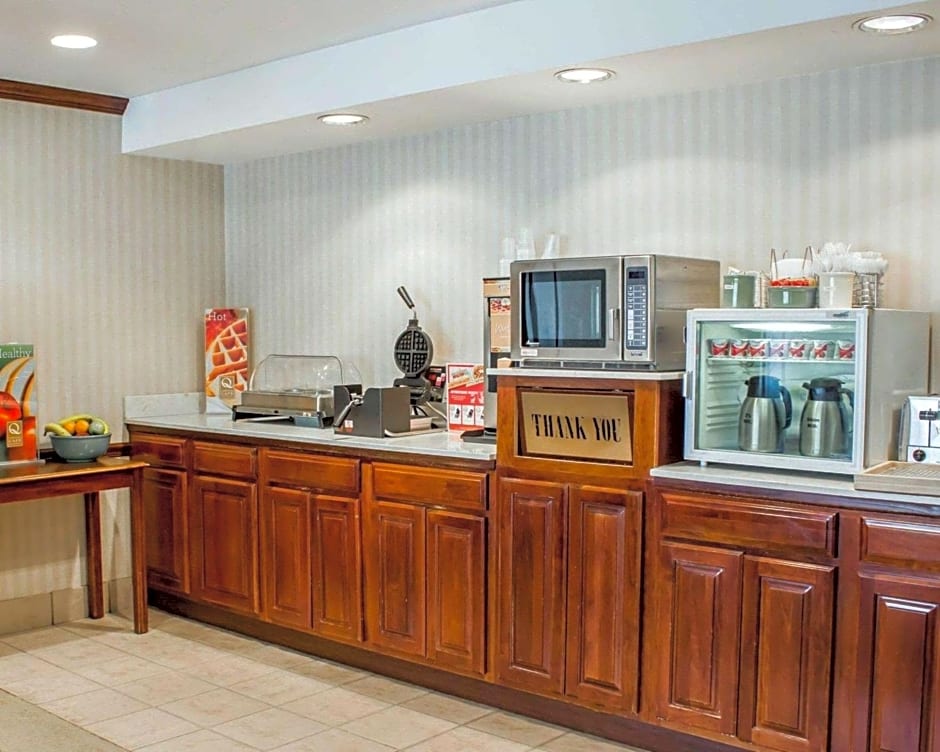 Quality Inn Rocky Mount