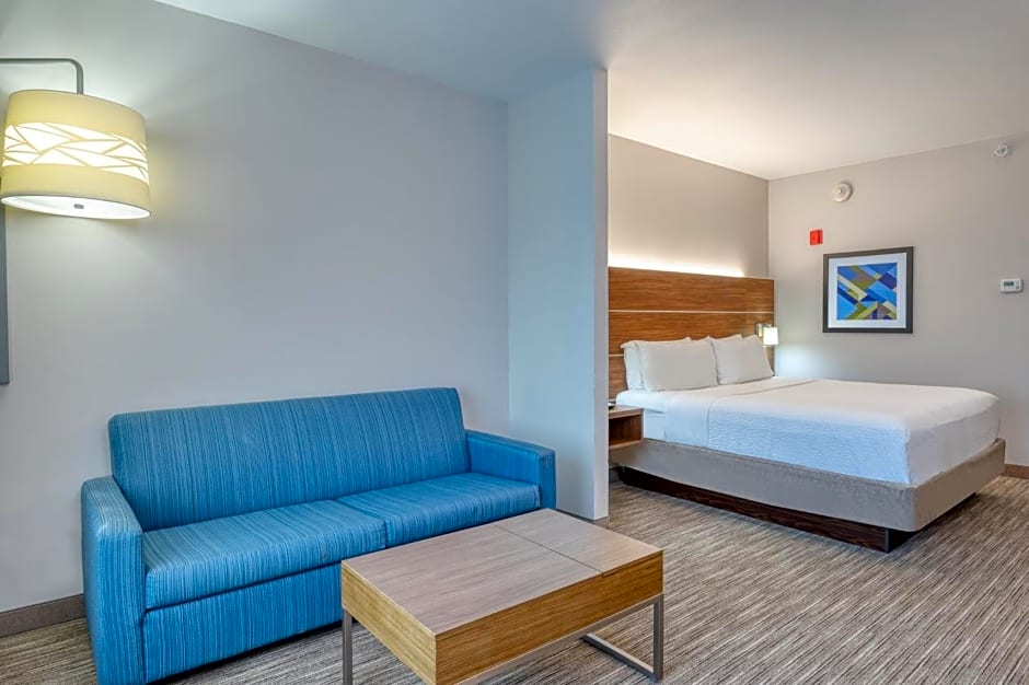 Holiday Inn Express TROY