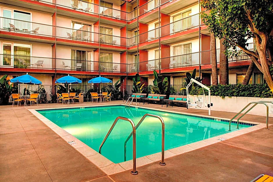 Fairfield Inn & Suites by Marriott Los Angeles LAX/El Segundo