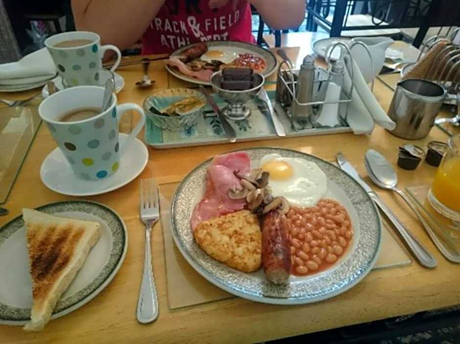 Alma Lodge Guest House