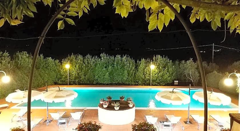 Villa Curina Resort
