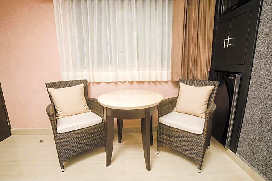 Hotel & Suites Country Valladolid