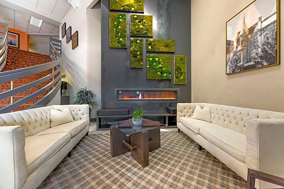 Best Western Plus Mill Creek Inn